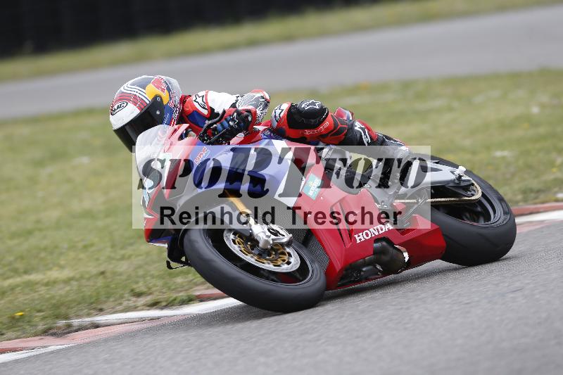 /Archiv-2025/04 13.04.2025 Get Faster Caremotion ADR/Gruppe gruen/16